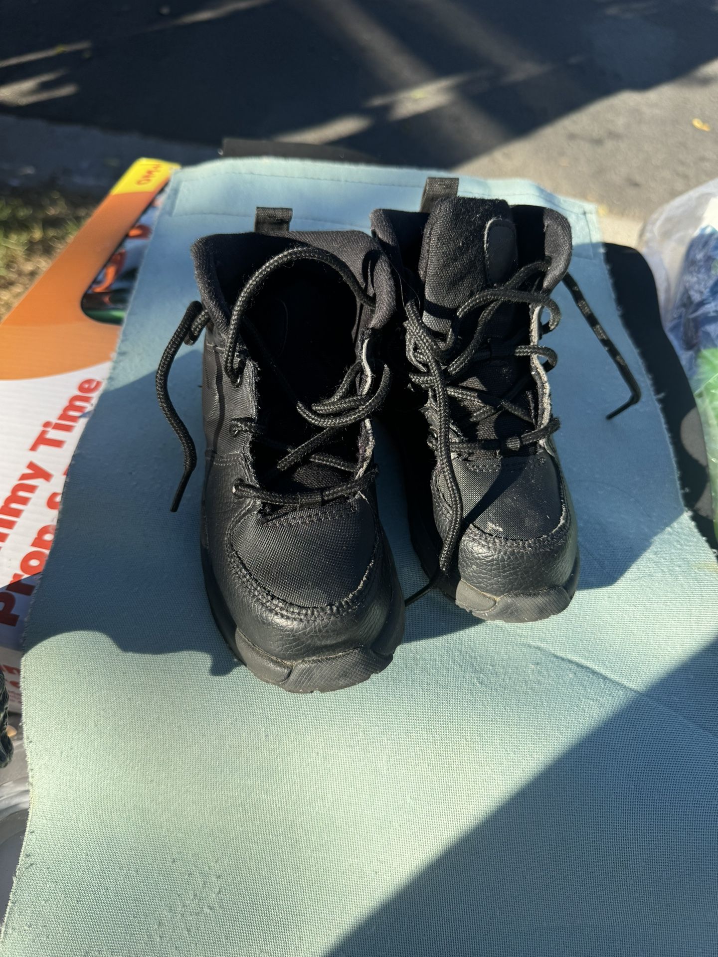 Boys Nike Shoes 