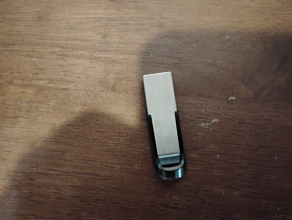 64GB Sandisk Drive