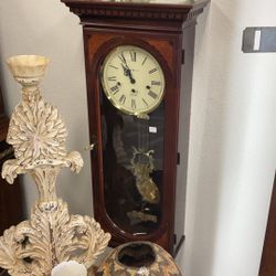 Vintage Howard Miller Clock