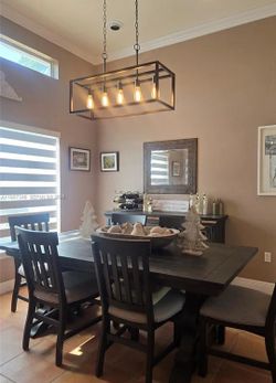 Solid wood dining set with server/ buffet. Perfect condition.