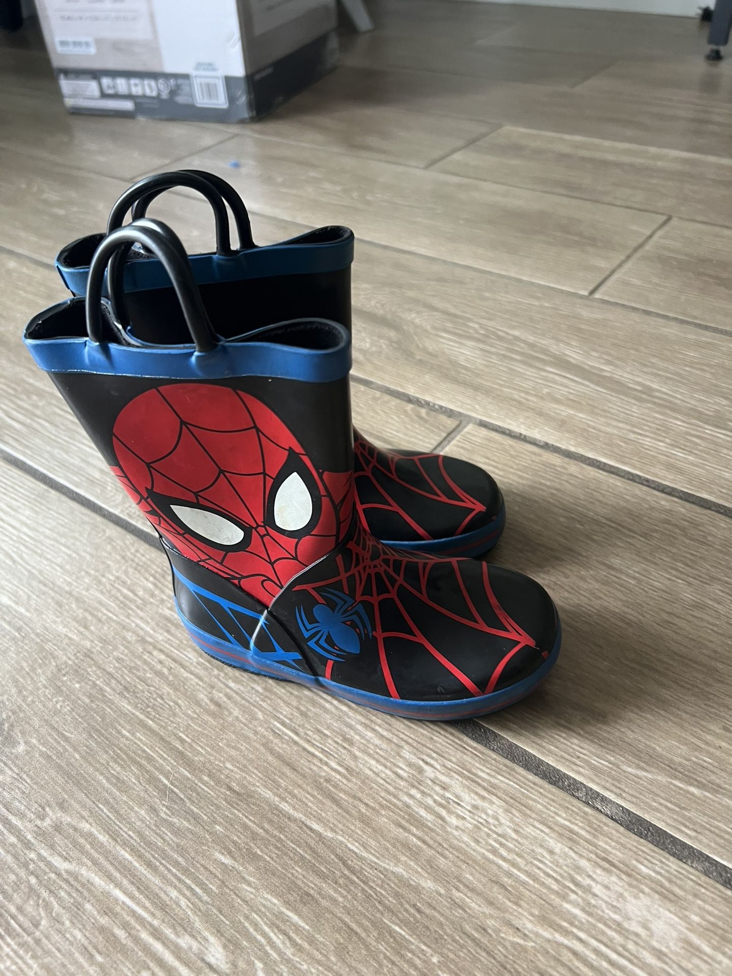 Spider Man Rain Boots Size 9c