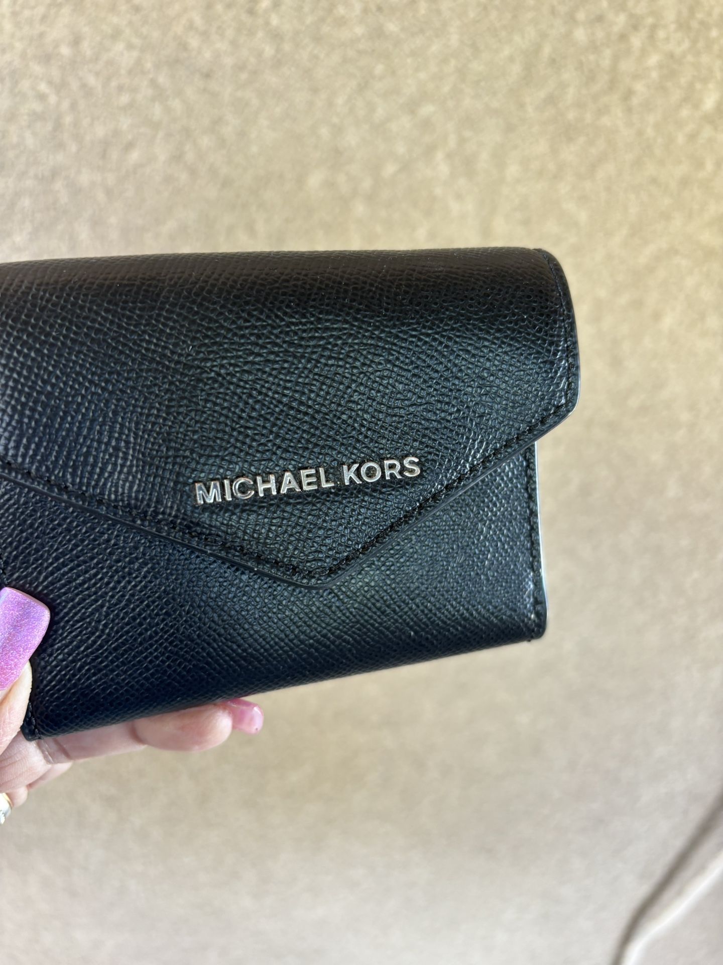 Michael kors wallet