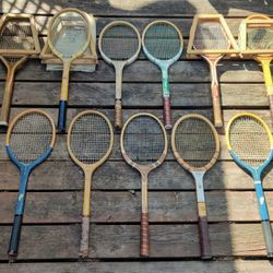 11 ANTIQUE/VINTAGE WOODEN TENNIS RACKETS