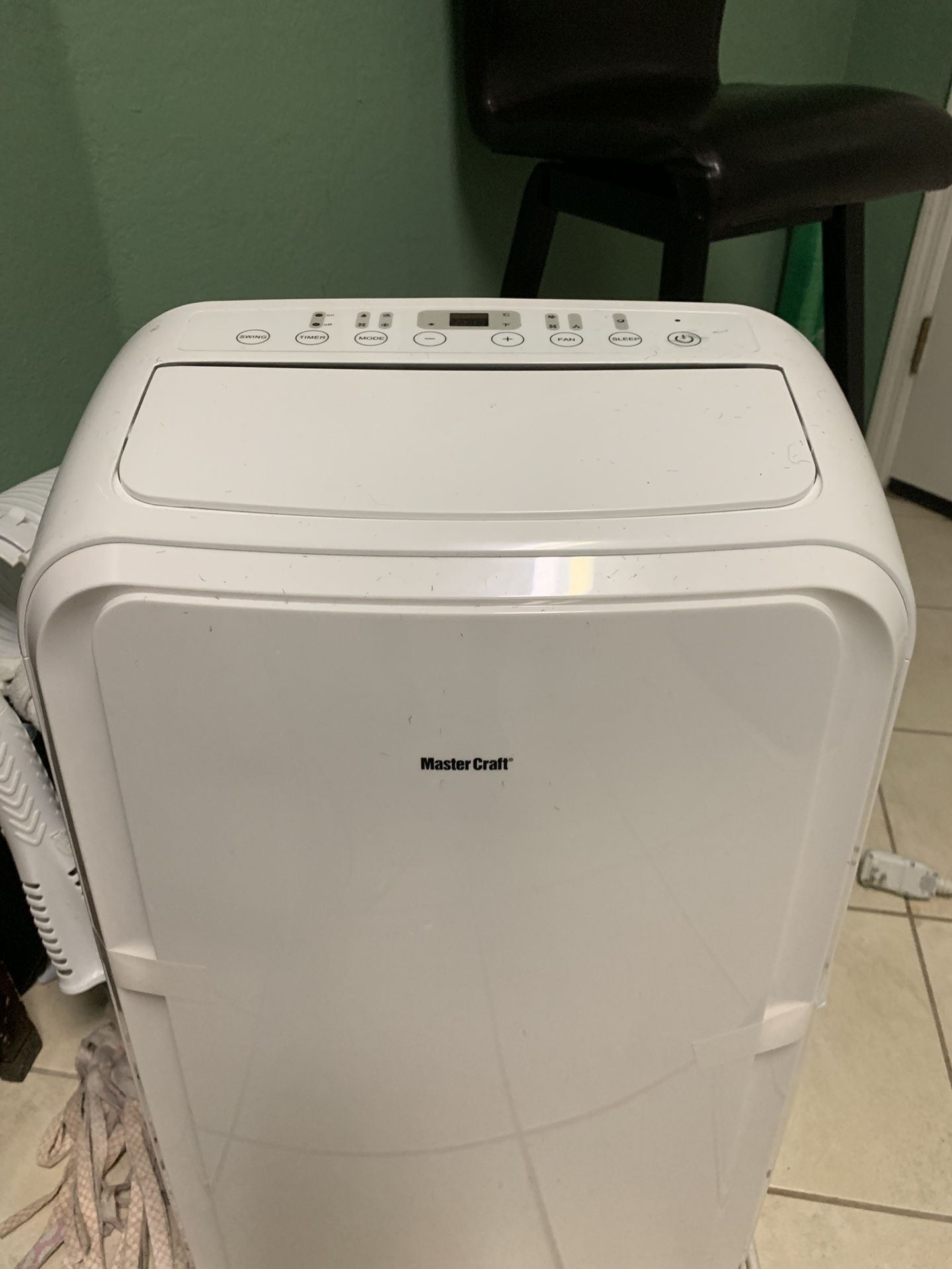 Master Craft Portable AC and heater 12000 BTU lightly used for sale in excellent condition