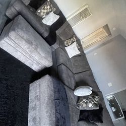 Sectional Couch (gray)