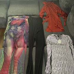 Dresses & Jumpsuits 