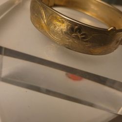 Gold Bracelet With Cool Design