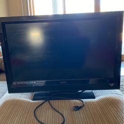 32 Inch Vizio T.V.