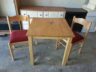 Maple Table & 2 Chairs