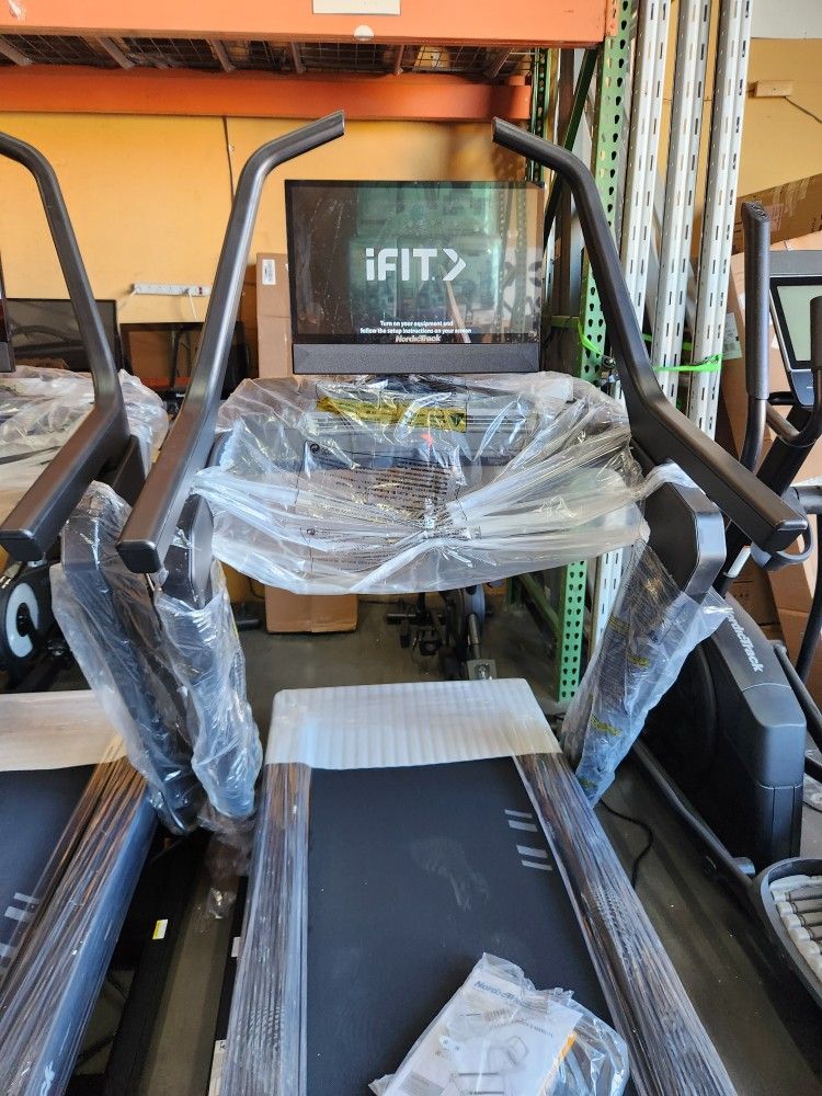 2025 Model Nordictrack X24 Treadmill - 24" ifit screen - 40% incline- 2200$