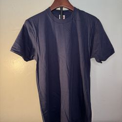 Supreme - Short Sleeve Tee Shirt “Navy Blue” (Medium Men’s) Brand New !! Never Worn !!