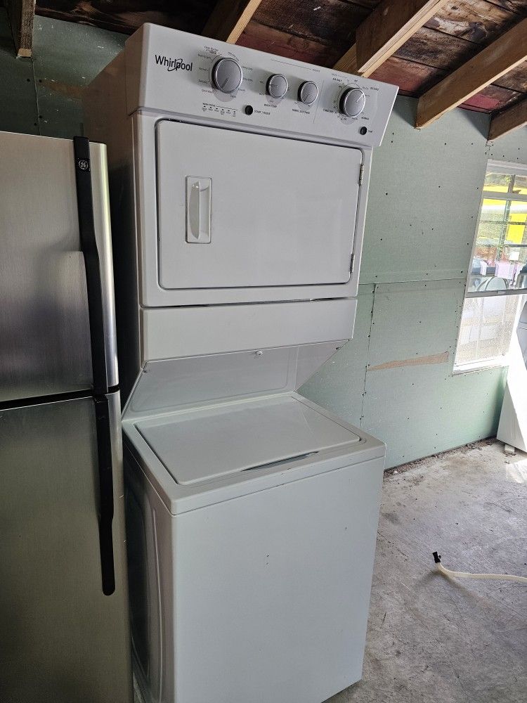 Whirlpool Laundry Set 