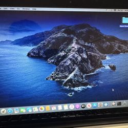 Macbook Pro Laptop