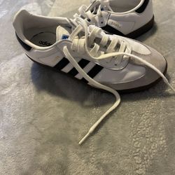 Womens Shoes