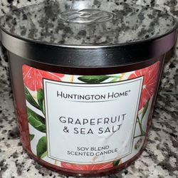 Grapefruit And Sea Salt Huntington Home Candle
