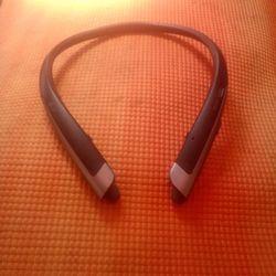 Harman Kardon Platinum Neck Piece Earbuds