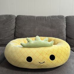Squishmallow Pet Bed