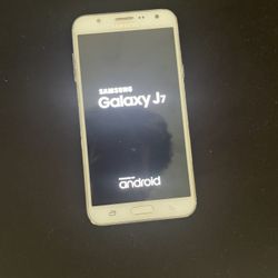 Samsung Galaxy J7 White