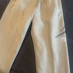 Air Jordan olive Green Size L 