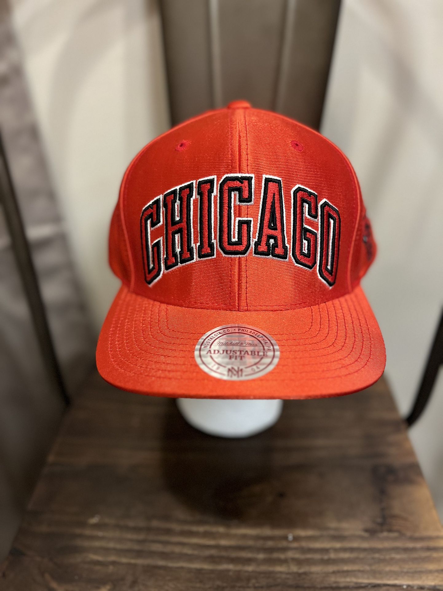 Mitchell & Ness Chicago Bulls Red Adjustable