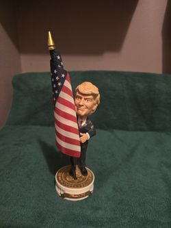 NIB 2020 President Donald Trump Bobblehead