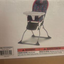 BRAND NEW BABY HIGH CHAIR