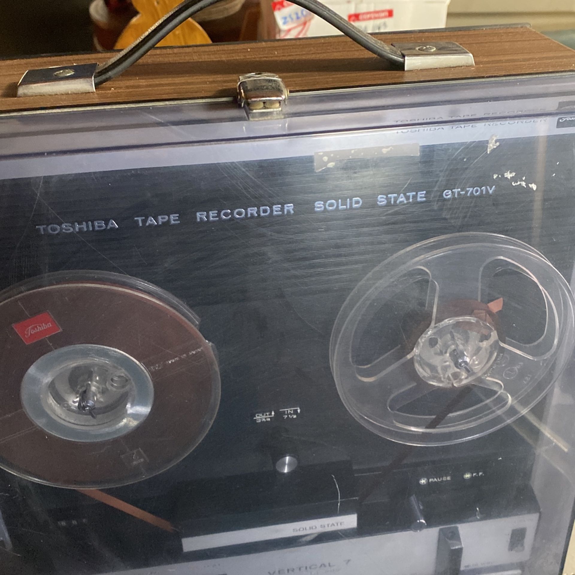 Toshiba Tape Recorder Solid State GT -701V Reel To Reel for Sale in  Escondido, CA - OfferUp