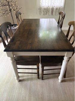 Dining table and 4 chairs