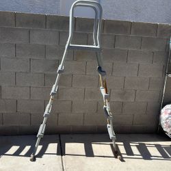 Pool 🏊‍♀️ Ladder 🪜 