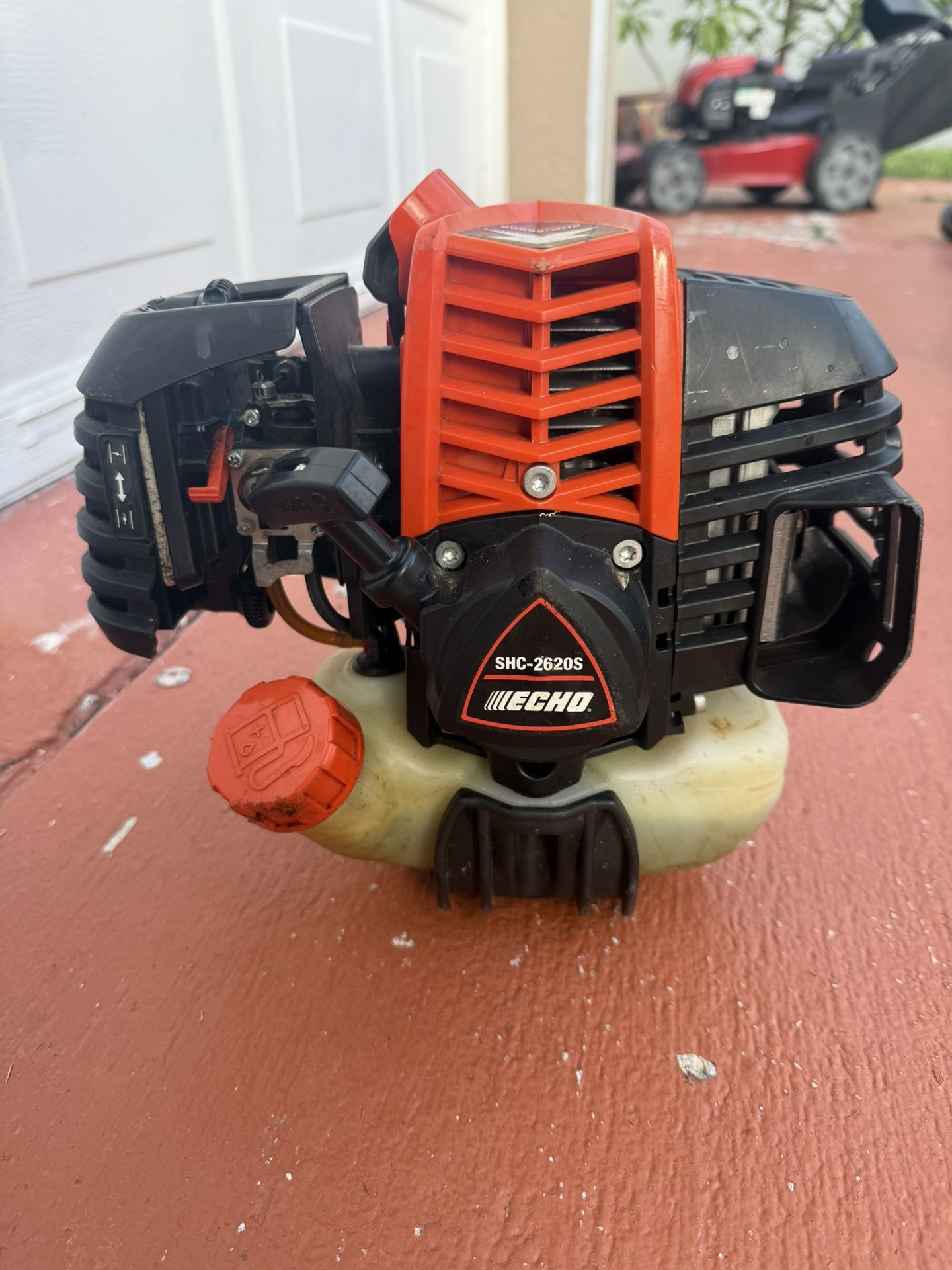 ECHO X Series Pro  Hedge Trimmer