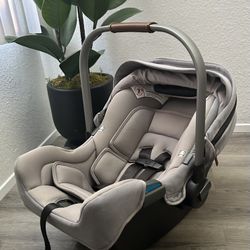 Nuna PIPA RX infant car seat
