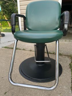 Barber chair