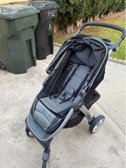 Chicco bravo stroller