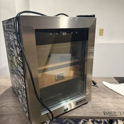 Electric cigar Humidor 