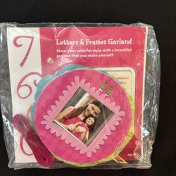 NEW!  American Girl Letters & Frames Garland