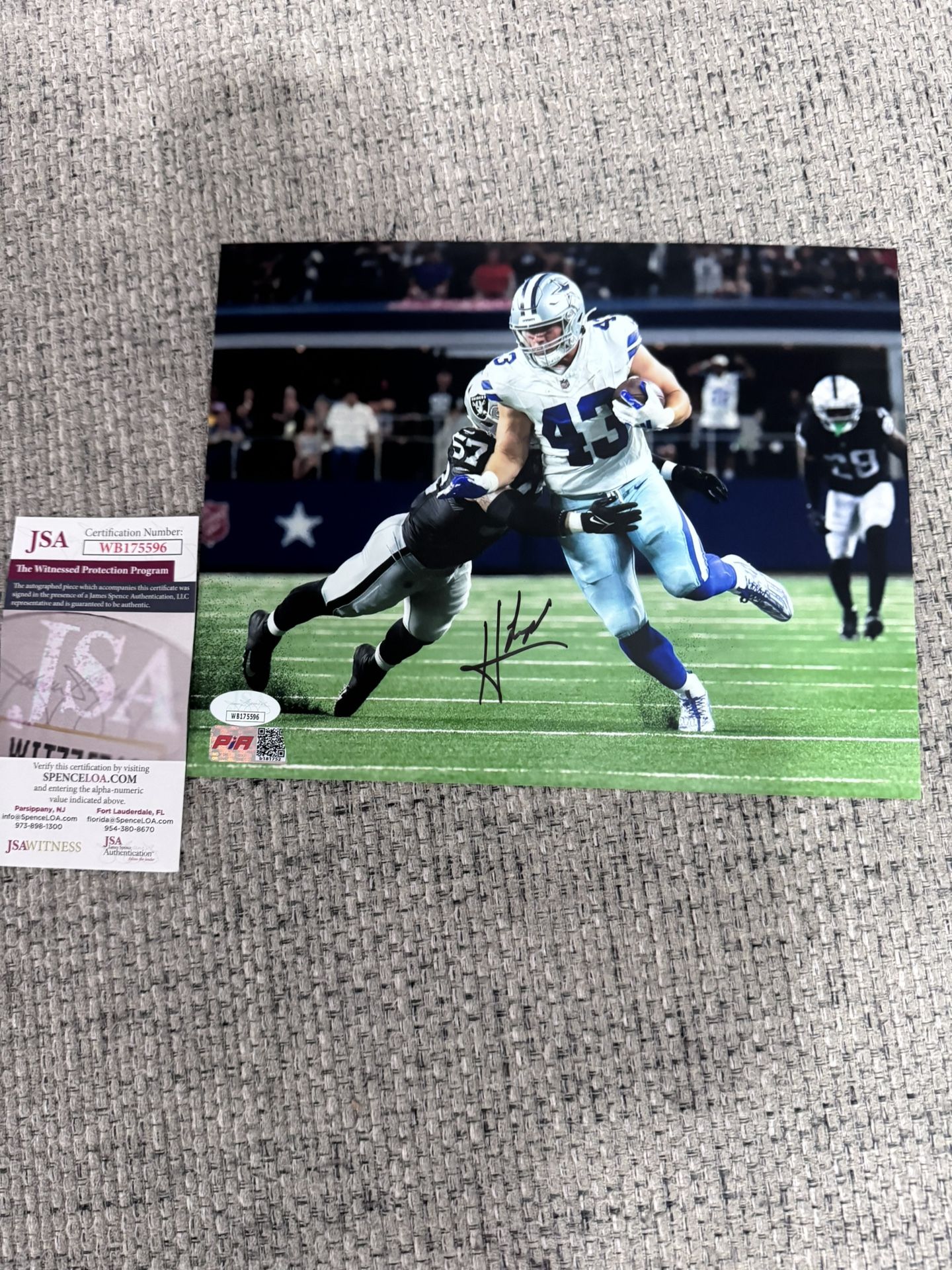 Hunter Luepke Signed Autograph 8x10 Photo - JSA Coa - Dallas Cowboys