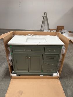 42'' Solid Wood Bathroom Vanity Cabinet with Stone Countertop (Damaged)