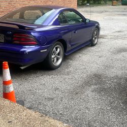 1995 Ford Mustang