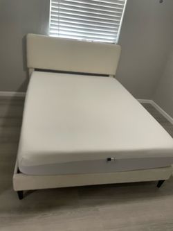 Queen Lull Mattress