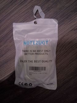 NDTEZUGT Flat Shoelaces White 54in 2 Pair