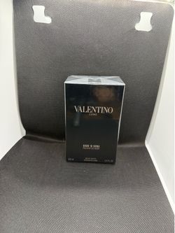 Valentino Born in Roma Rockstud Noir | 100 mL , 3.4 fl oz ‼️