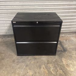 METAL  TWO DRAWER LATERAL FILE CABINET - NO KEY