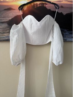 San Joy/ Women White Off- Shoulder Puff Sleeve Crop Top / S New