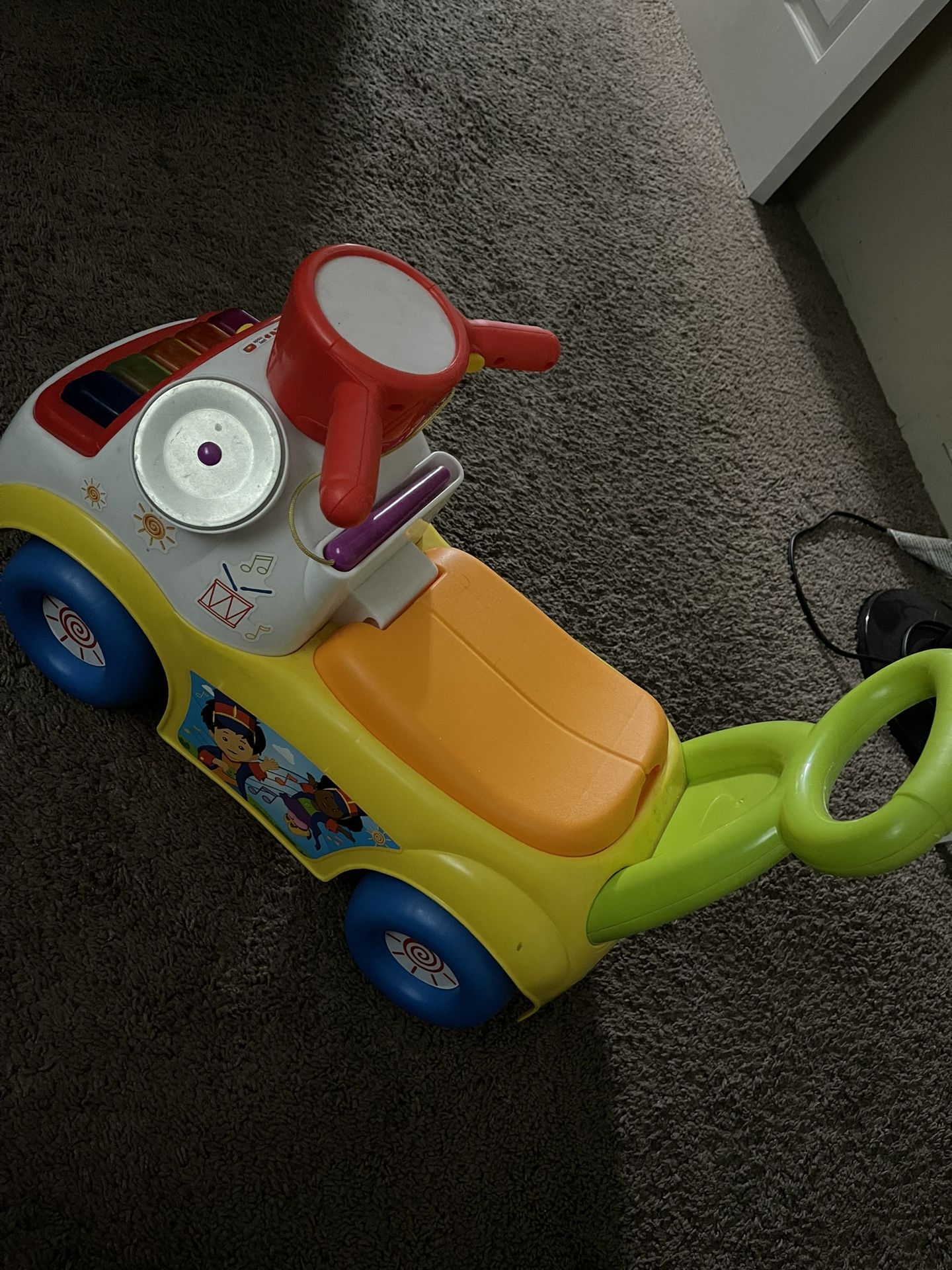 Fisher Price Ride-On Musical Car