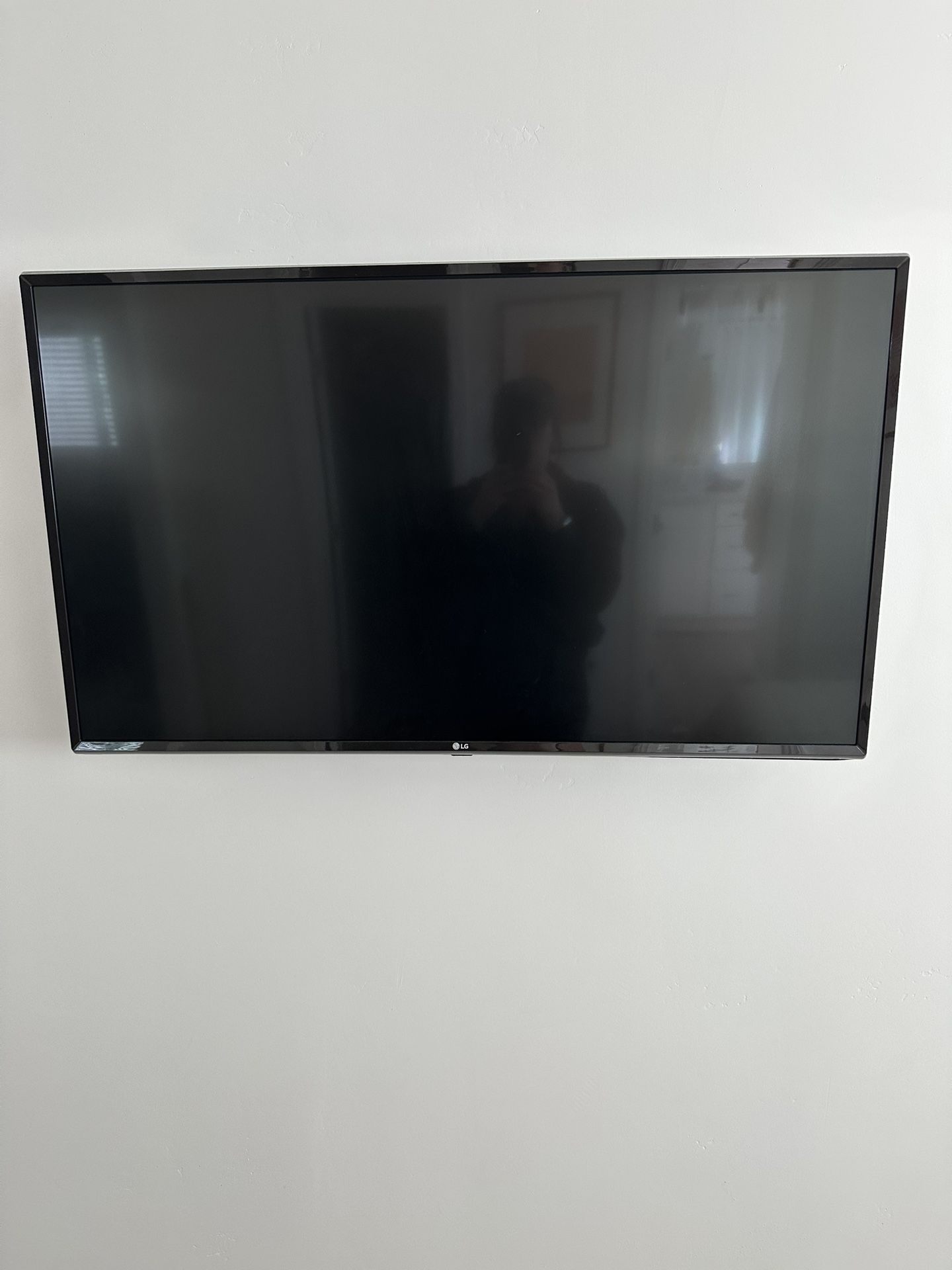 LG 40 Inch Tv