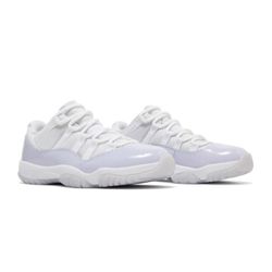 Womens Air Jordans 11 Retros Low ‘Pure Violet’
