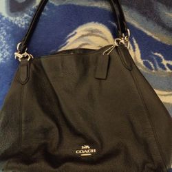 Authentic Coach Black Pebble Leather Shoulder Bag Large