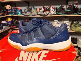 Air Jordan 11 Low Navy Gum Size 14 $120
