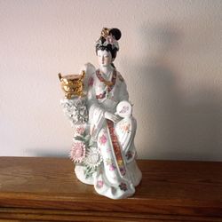 Vintage Geisha Girl