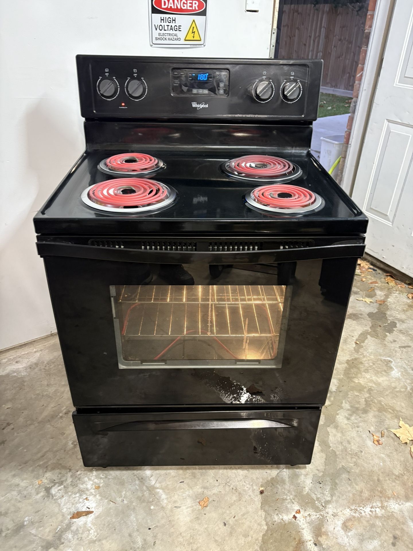 WHIRPOOL ELECTRIC STOVE BLACK OVEN RANGE ESTUFA ELÉCTRICA BUENA